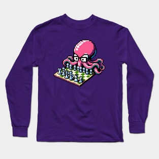 Pixel Chess Octopus: Retro 8-Bit Board Game Art Long Sleeve T-Shirt